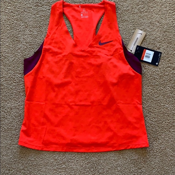 Nike Tops - NWT Nike Maria Sharapova top Valentine’s gift 🎁